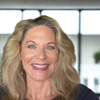 Tina-Duffy-Headshot (1)