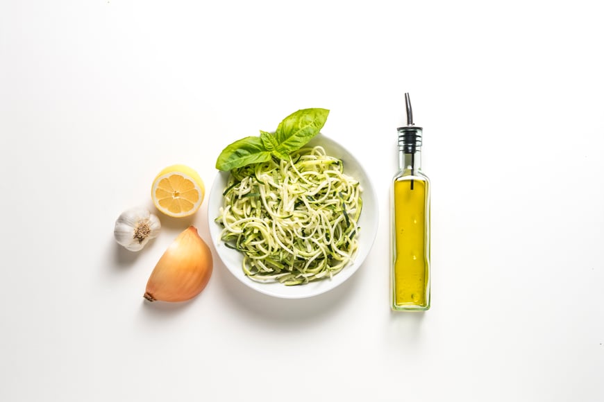 Zuchinni noodles at healthy dinner party