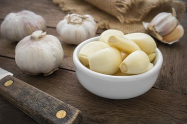 cancer fighting foods garlic